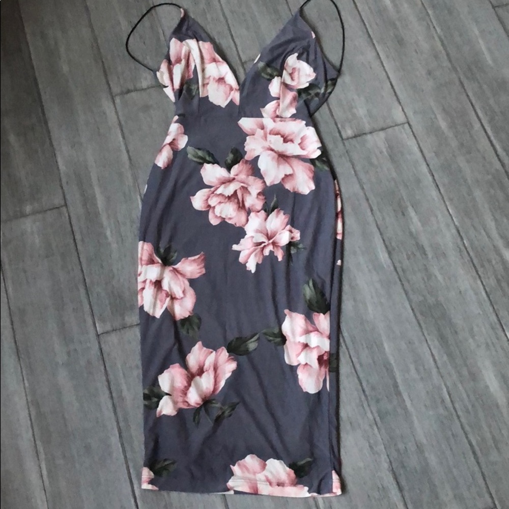 Fashion Nova Body Con Floral Dress